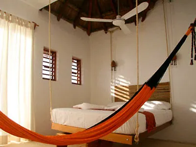 Blatha Tropical Rooms Holbox شقة